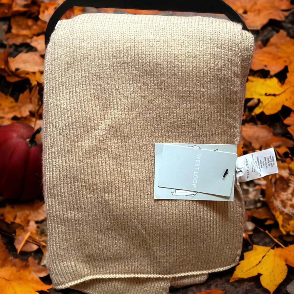 West‎ Loop NWT Brown Knit Scarf Unisex